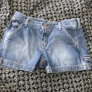 Vintage 2003 women’s Tommy Jeans denim shorts
